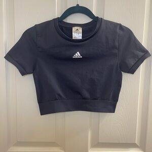 Adidas Small Cropped Top